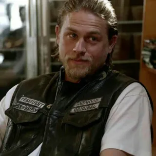 🙂 51671df6 Jax Teller Sons of Anarchy klub motocyklowy, prezes, skórzana kamizelka, przestępczość, motocyklista, Redwood Original telegram sticker