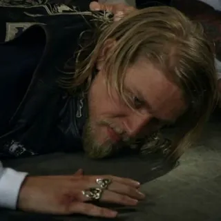 😡 d9334839 Jax Teller Sons of Anarchy motocyklista, motocykl, przestępczość, serial TV, gang, skórzana kurtka telegram sticker