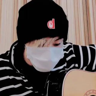 🍉 d0ffdcb1 人, ギター, 帽子, マスク, 音楽, ポートレート telegram sticker