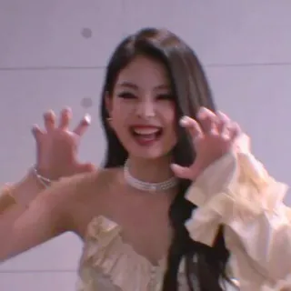 💘 0c39a8d1 osoba, kobieta, uśmiech, pozowanie, radosny telegram sticker