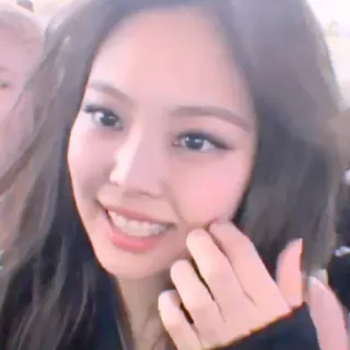 💘 7cbaf6cd kobieta, portret, selfie, twarz, K-pop, piosenkarz telegram sticker