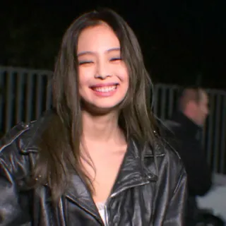 💘 b92abcba Jennie Kim kpop, blackpink, piosenkarka, skórzana kurtka, uśmiechnięta, kobieta telegram sticker