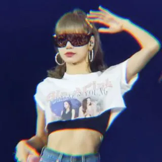 🦄 04c44a09 Lisa penyanyi, kpop, selebriti, idola, penampil, wanita, bergaya telegram sticker