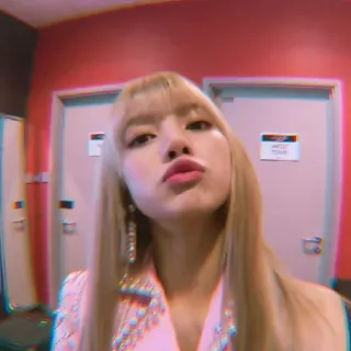 ↷🍣 ˖ ꒰ @GLCSSICY as Lalisá ꒱ telegram stickers