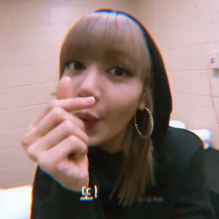 🦄 c09b5689 Lisa 또 kpop, lisa, blackpink, penyanyi, gadis telegram sticker