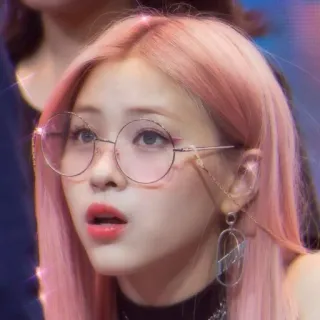 🍰 2120872b phụ nữ, chân dung, tóc hồng, kính, châu Á, Hàn Quốc telegram sticker