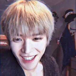 😀 924e4d69 portret, mężczyzna, uśmiech, osoba, męski, szczęśliwy telegram sticker