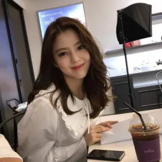 🤍 e0adc5be telegram sticker