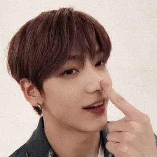 🎐 464eb509 Person, Mann, Selfie, Porträt, Junge, Innen whatsapp sticker