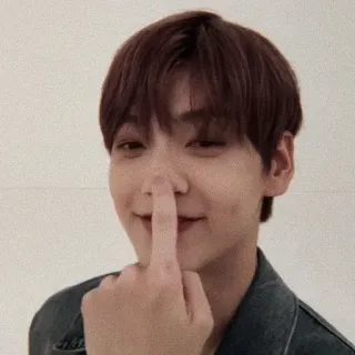 🎐 68c7ff55 Person, Mann, Porträt, Gesicht, Koreanisch whatsapp sticker