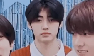 😐 223520c6 whatsapp sticker