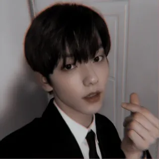 ⛅️ 71998511 persoon, portret, man, Koreaans, mode, stijl, knap whatsapp sticker