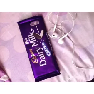 🍫 56c78005 шоколад, конфеты, орео, кэдбери, снек, наушники telegram sticker