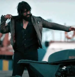 😎 444c9527 homem, moto, jaqueta, ao ar livre, veículo, retrato telegram sticker