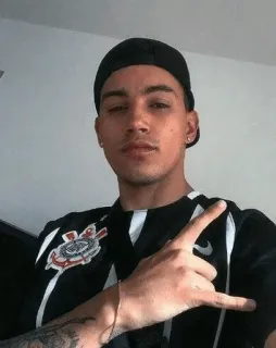 💋 b7dc4069 telegram sticker