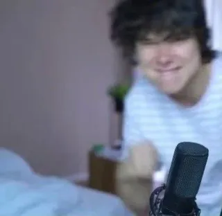 🌟 e82d624f telegram sticker