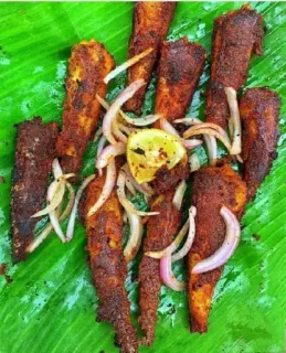 🤩 432c027c nourriture, poisson, grillé, oignon, citron, feuille de bananier telegram sticker