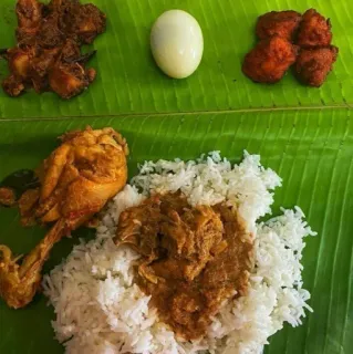 🤩 6e1485b8 nourriture, poulet, riz, oeuf, cuisine indienne, feuille de bananier telegram sticker