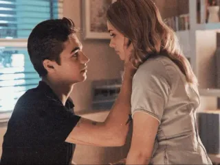 🤔 09c85b2b пара, любовь, романтика, привязанность, отношения telegram sticker