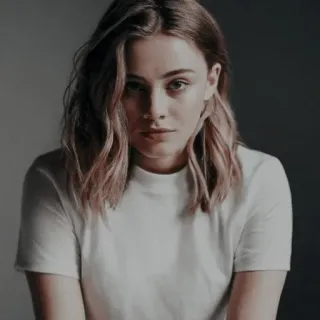 🤔 52ef85d0 портрет, женщина, человек, лицо, девушка, женский telegram sticker