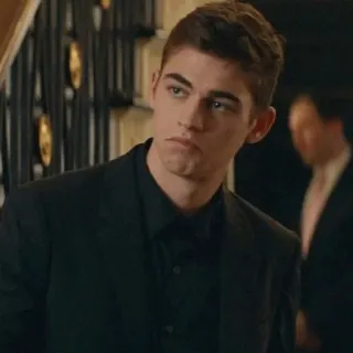 ⚓ 5b55a724 мужчина, костюм, серьезный, портрет, актер telegram sticker