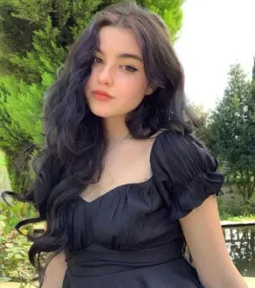 🧚‍♀ 1ea0d80a женщина, портрет, девушка, платье, брюнетка, красота whatsapp sticker