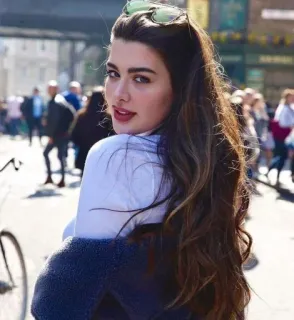 👀 7a628a3e женщина, девушка, красивая, длинные волосы, портрет, модель whatsapp sticker