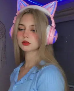 🌸 9d2615e4 девушка, женщина, наушники, кошачьи ушки, блондинка, портрет whatsapp sticker