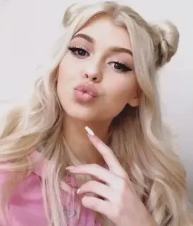 🧚‍♀ e5d34e0e девушка, блондинка, портрет, женщина, селфи, макияж whatsapp sticker