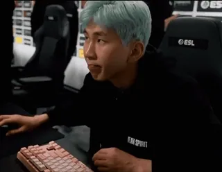 TeamSpirit17 :: @fStikBot telegram stickers