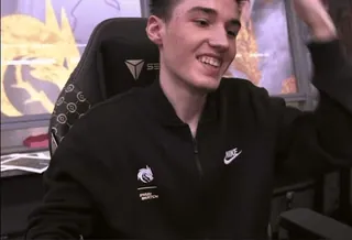 💪 67da6a87 telegram sticker