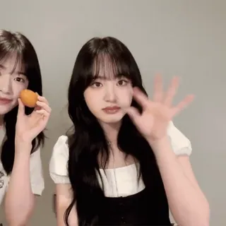 🤍 50d955bf pessoas, mulher, menina, ovo, retrato, acenando whatsapp sticker