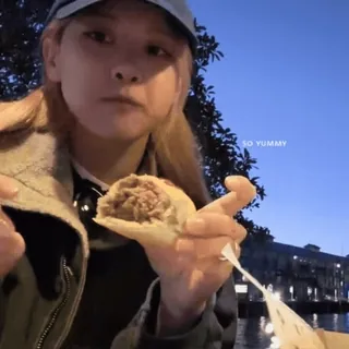 更多表情包点击 → @x123av telegram stickers