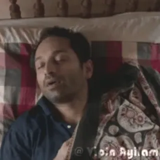 ❤ 371d2240 Yo:in Ayilam คน, นอน, ในร่ม, ผู้ชาย, นอนหลับ telegram sticker