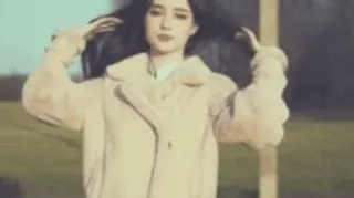 😌 50470a67 woman, winter, fur coat, fashion, portrait, outdoors telegram sticker