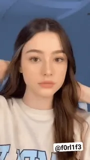 ❤ f2352971 @f0rl1f3 woman, face, portrait, beauty, female telegram sticker