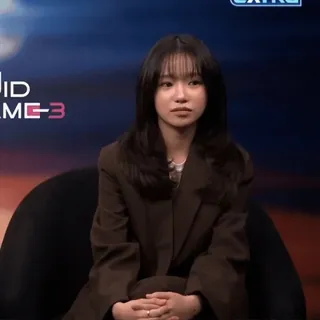 🏹 d36b9898 EXTRA woman, interview, actress, entertainment, portrait telegram sticker