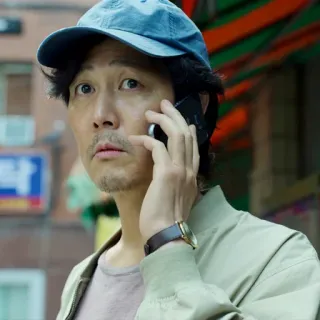 🤥 8af77924 Seong Gi-hun Squid Game Squid Game, Lee Jung-jae, Gi-hun, Drama coreano, Attore, Uomo, Chiamata telegram sticker