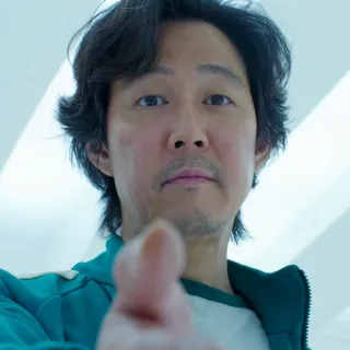 👋 a978b426 uomo, che indica, gesto offensivo, Squid Game telegram sticker