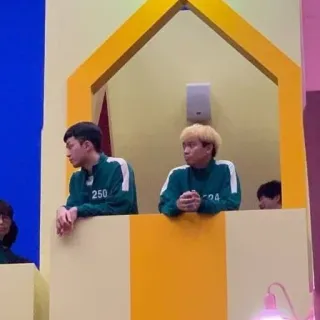 🌟 35f52cca Squid Game koreański, Squid Game, dramat, serial telegram sticker