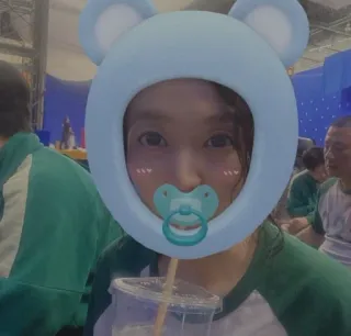 🌟 ef87d30b telegram sticker