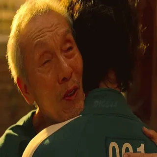 🫂 2e840204 Squid Game round 6, abraço, amizade, conforto, emocional telegram sticker