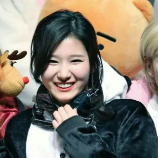 🍭 5996b6c9 personne, femme, souriant, mignon, joyeux telegram sticker