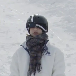 😐 0067cc86 skiing, snow, winter sports, helmet, scarf, snowy, snowboarding whatsapp sticker