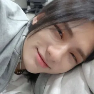 ☺️ 8fe7fd80 whatsapp sticker