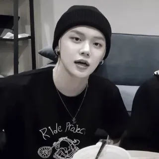 🍦 aa6f7799 Ride Project hombre, gorro, camiseta, retrato, blanco y negro, joyería whatsapp sticker