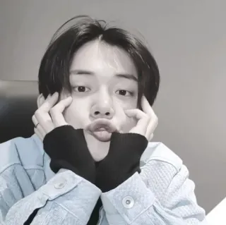 🍦 f5c0720e whatsapp sticker