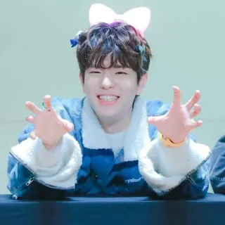 🎸 37e11744 telegram sticker