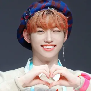 🎸 c91b07ae Felix K-pop, Певец, Айдол, Stray Kids, Знаменитость, Корейский поп telegram sticker