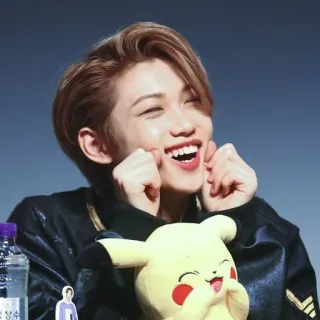 🤍 e58e906d Felix k-pop, айдол, улыбается, счастливый, милый telegram sticker